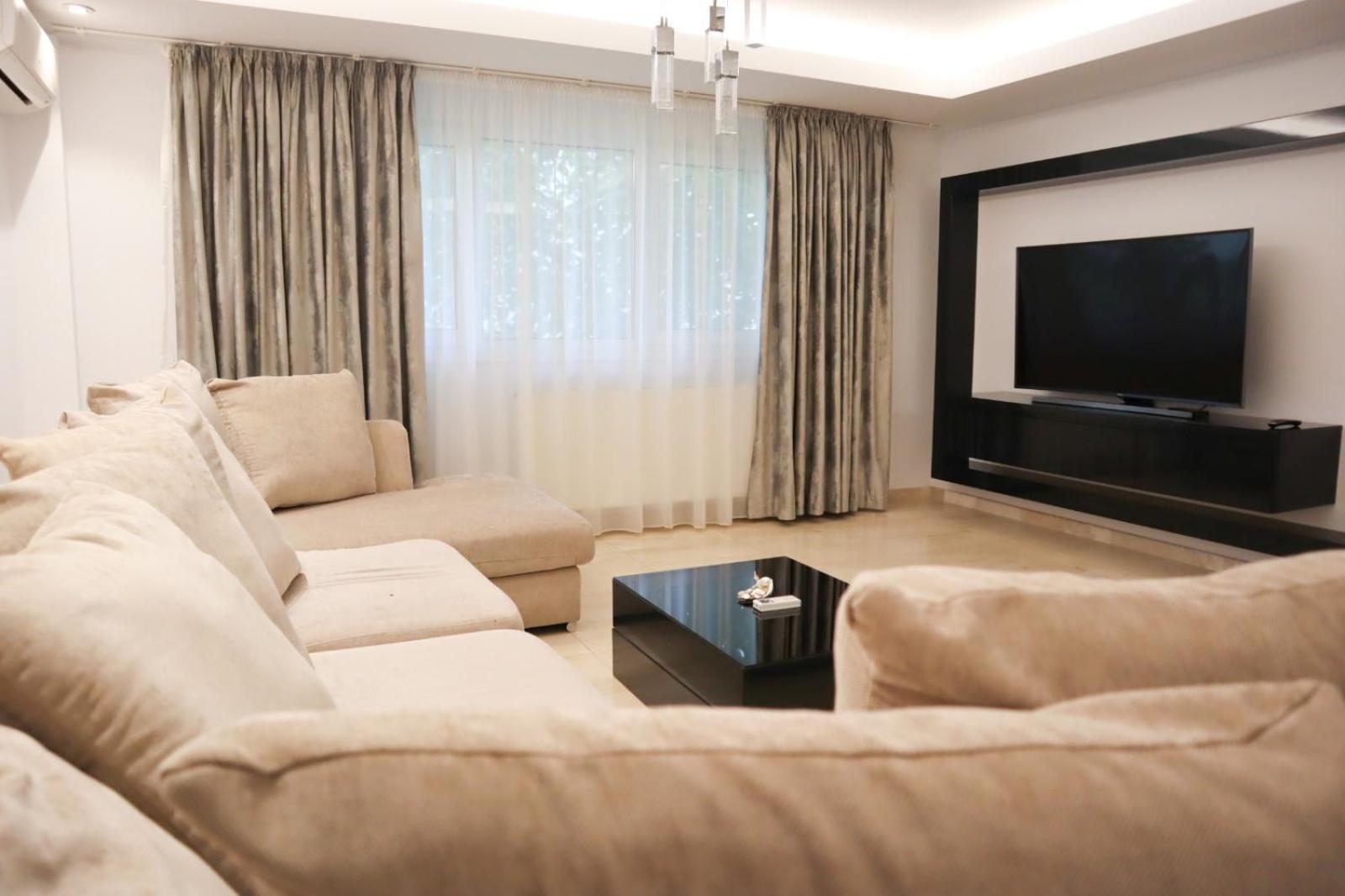 Central Apartament Bulevardul Decebal Βουκουρέστι Εξωτερικό φωτογραφία